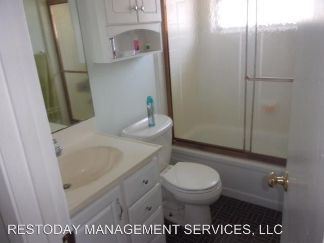 Building Photo - 2 br, 2 bath House - 477 NE Armory Circle