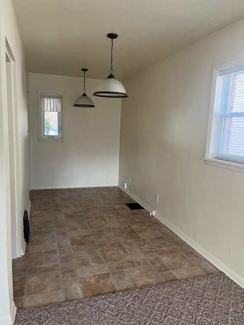 Dining Area - 909 Wisconsin Ave