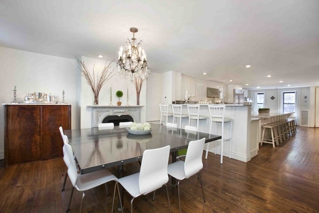  - 201B E 82nd St