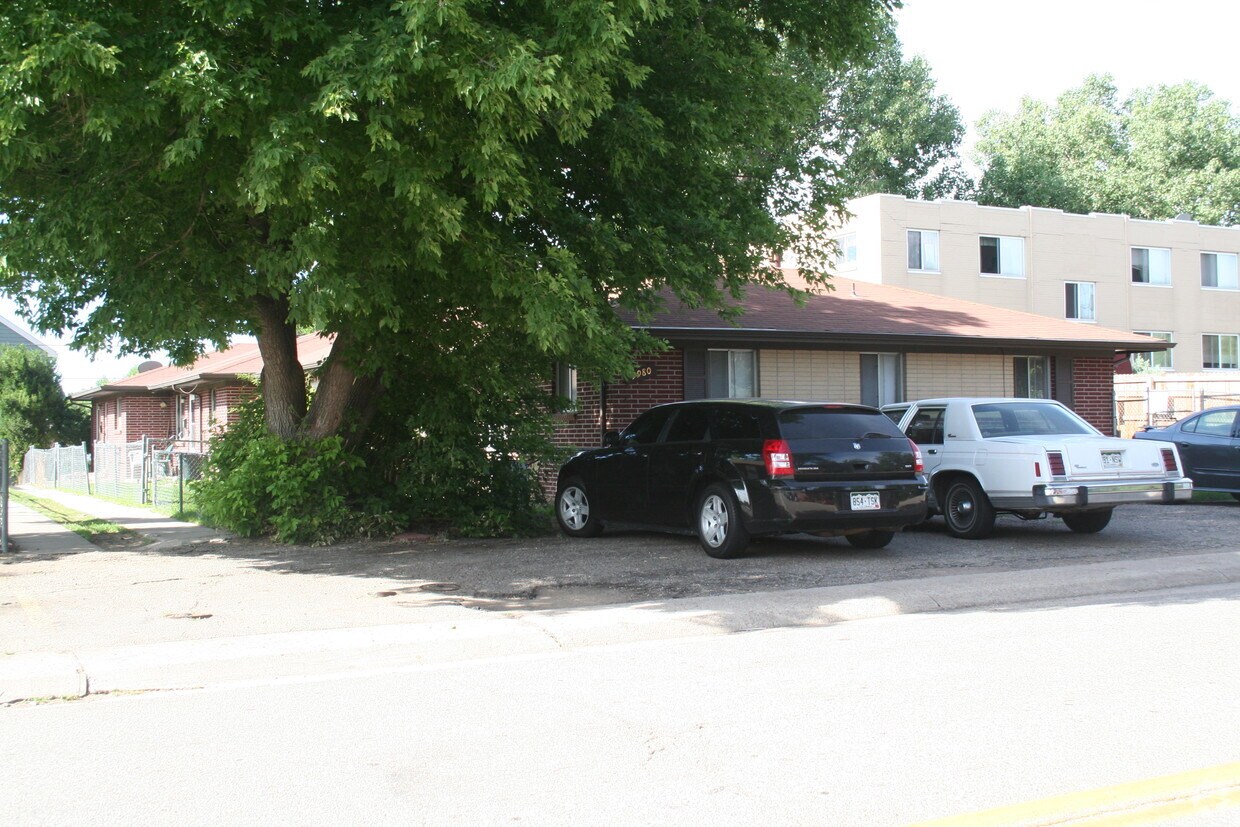 Foto principal - 9980 W 59th Pl