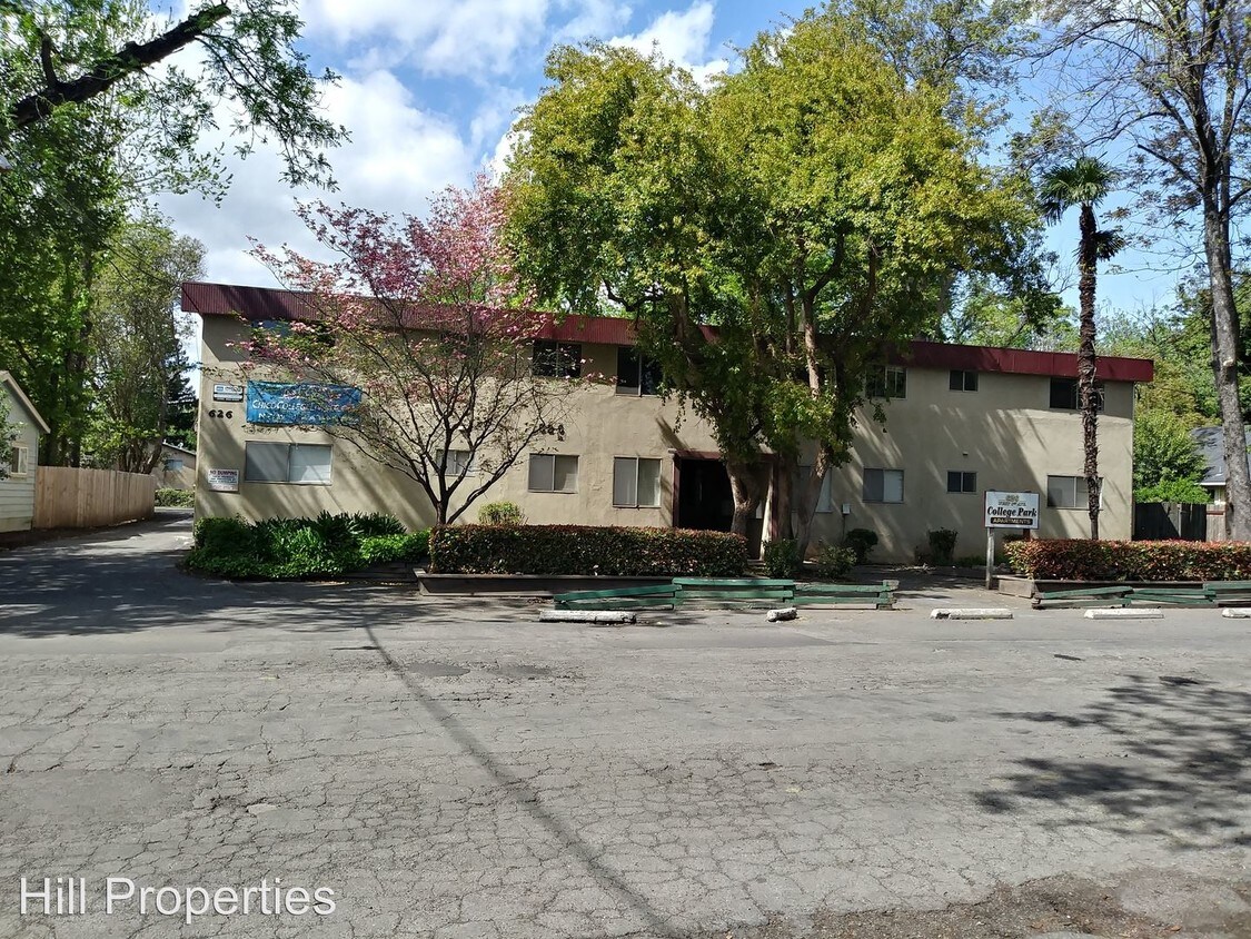 Primary Photo - 2 br, 1.5 bath Room For Rent - 626 W 1st Ave