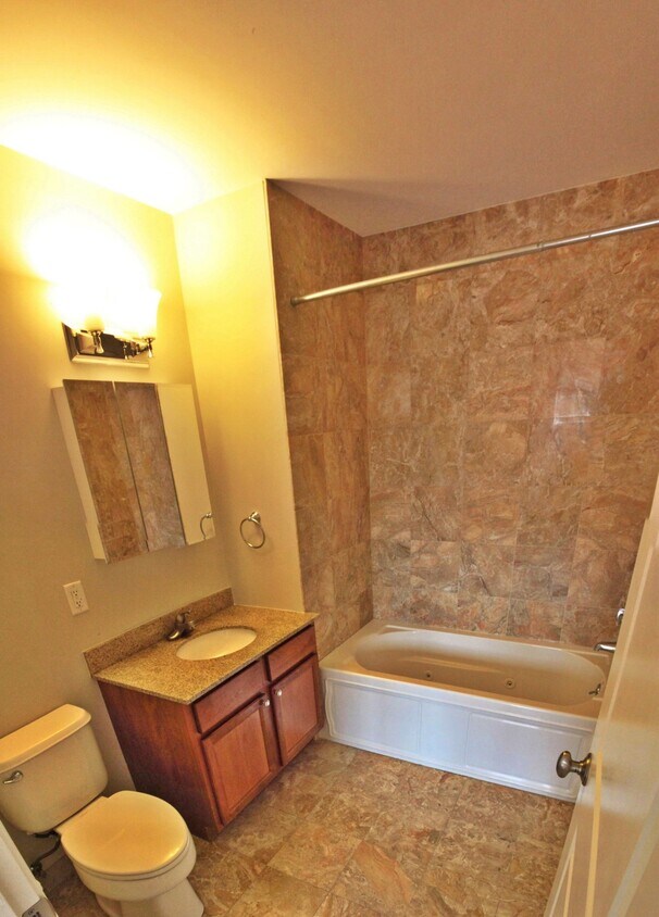 Foto principal - 5170 Washington St