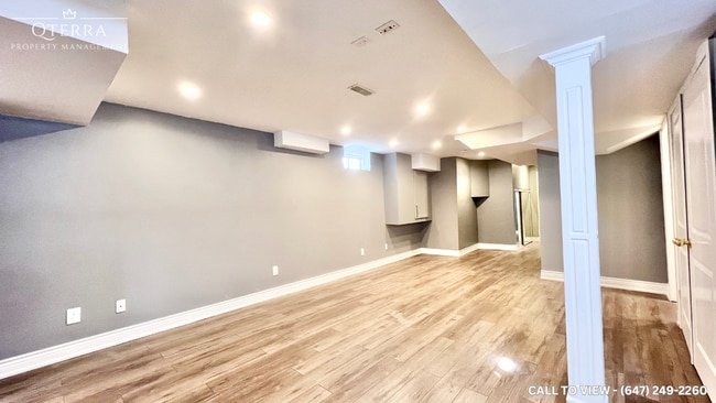 Building Photo - 93 Stannardville Dr