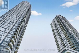 Building Photo - 15 Watergarden Dr Building Photo - 15 Watergarden Dr