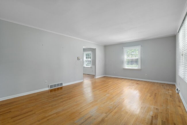 Building Photo - 4260 Reedbury Ln