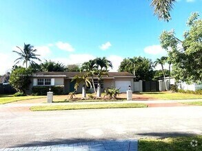 Building Photo - 10320 SW 109th St