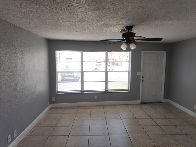 Foto del edificio - 2801 NE 9th Ave