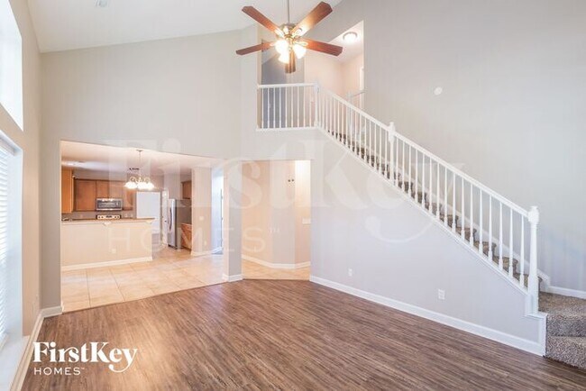 Building Photo - 203 Curico Ln