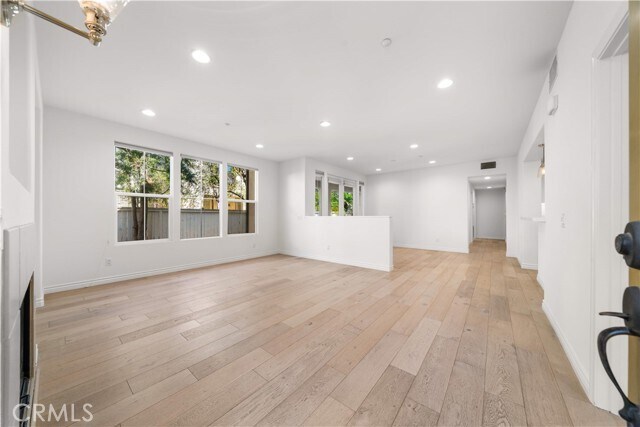 Building Photo - 268 Lockford