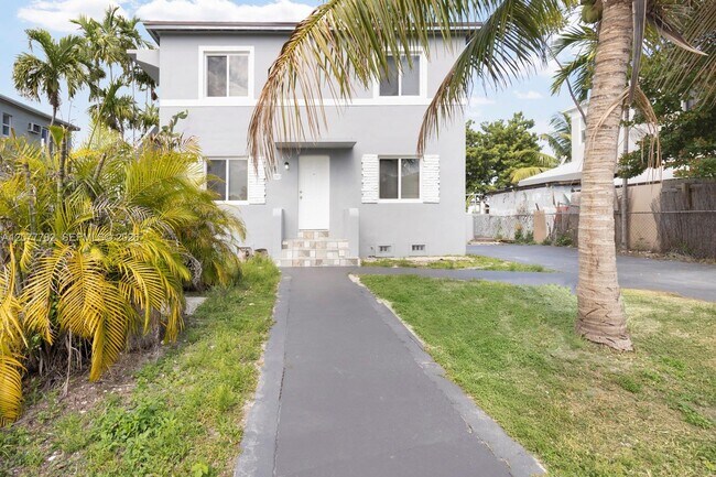 Foto del edificio - 2323 NW 15th St