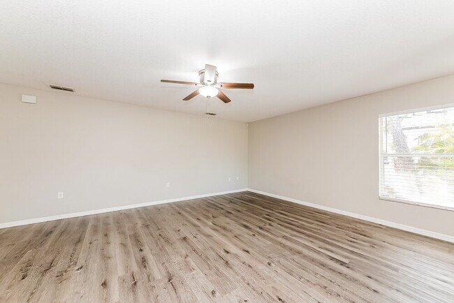 Foto del edificio - 1316 Bayou Pass Dr