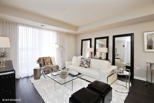 Foto del edificio - The Residences of Orland Park Crossing