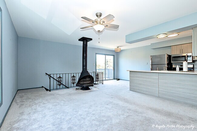 Foto del edificio - 1402 W Inverrary Ln