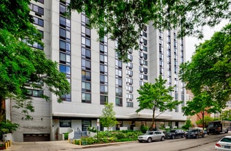 Building Photo - 1221 N Dearborn Pkwy