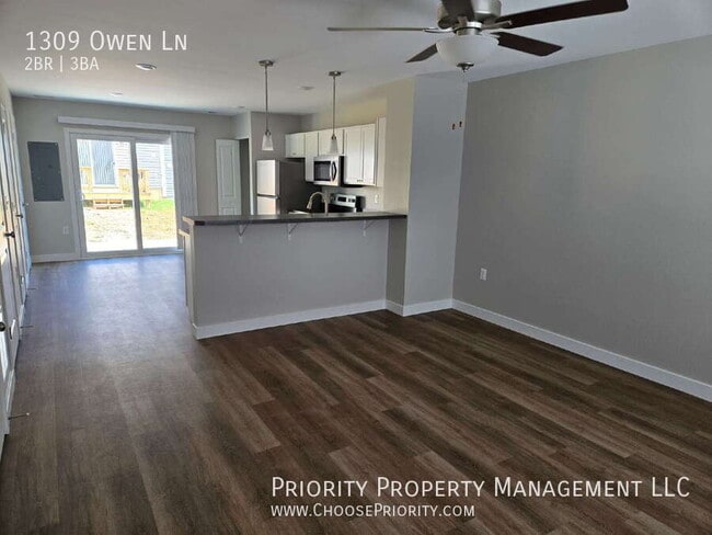 Photo - 1309 Owen Ln Townhome