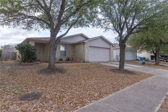 Building Photo - 17302 Dashwood Creek Dr