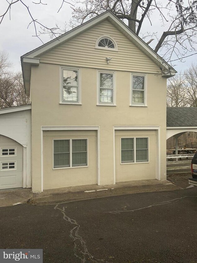 1605 Bridgetown Pike, FeastervilleTrevose, PA 19053 House Rental in