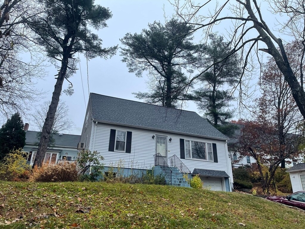 Building Photo - 117 Southville Rd