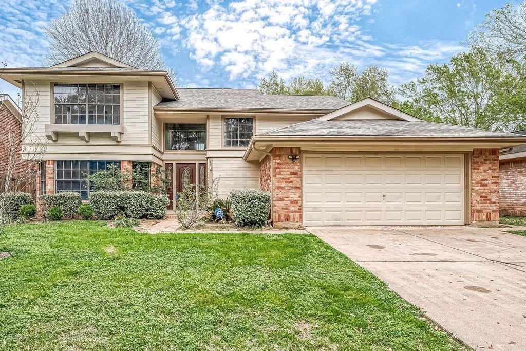 Foto principal - 2039 Shorewood Ln