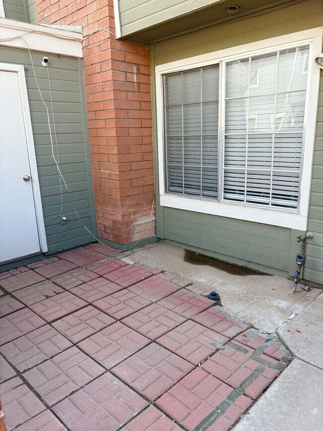 Foto del edificio - **COMFORTABLE 2br/2ba TOWNHOME (GILBERT & ...