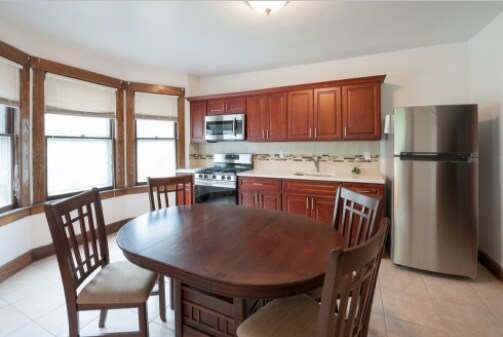 Foto del edificio - 36 Farr Ave