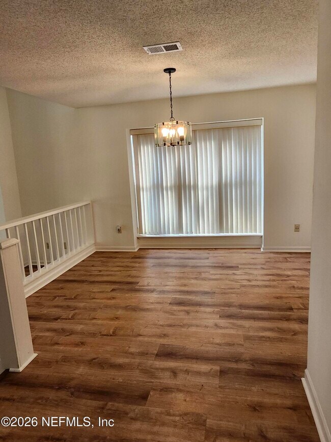 Foto del edificio - 2706 Wood Hill Dr