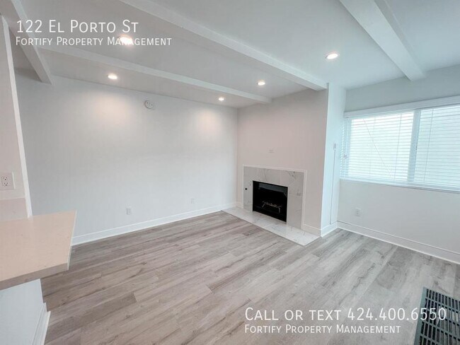 Building Photo - 122 El Porto St