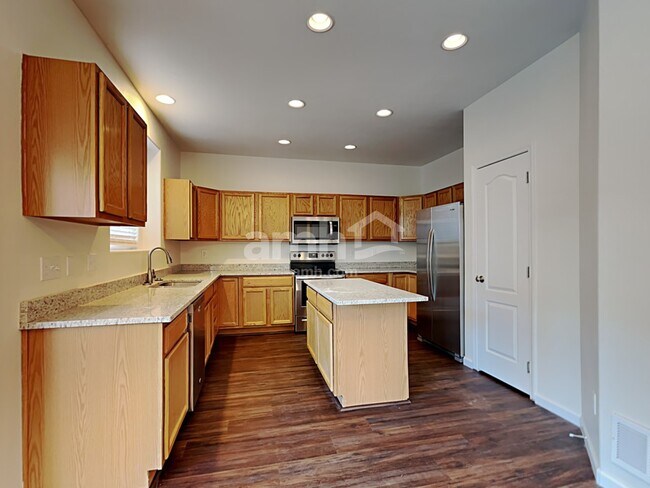 Foto del edificio - 2095 Pinyon Jay Dr