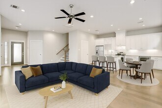 Building Photo - 5905 Petty St