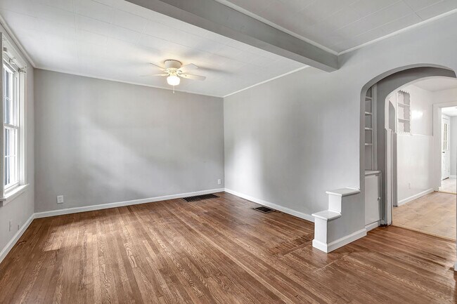 Building Photo - 6312 Bedford St