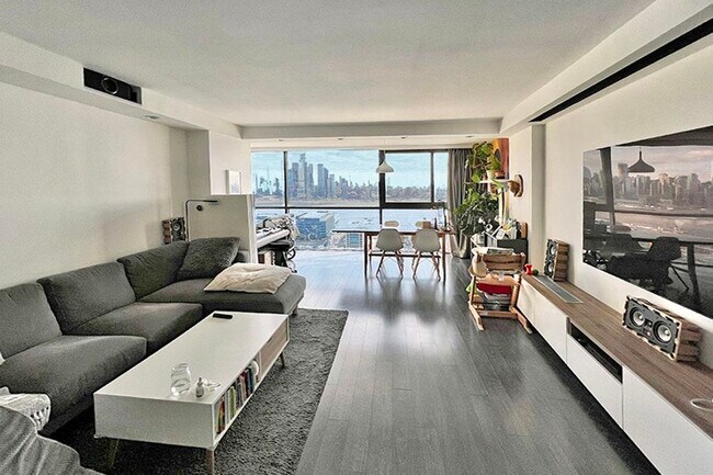 Foto del edificio - 380 Mountain Rd