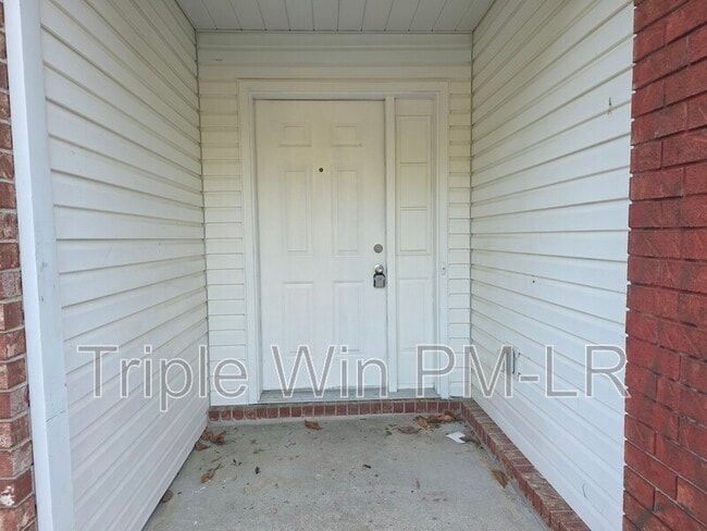 Building Photo - 66 Nevada Ln