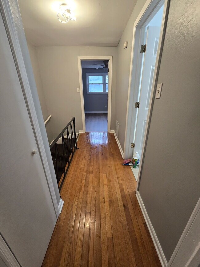 Foto del edificio - 7011 S East End Ave