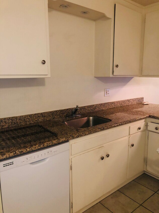 4032 Alhambra Way, Martinez, CA 94553 Apartments in Martinez, CA