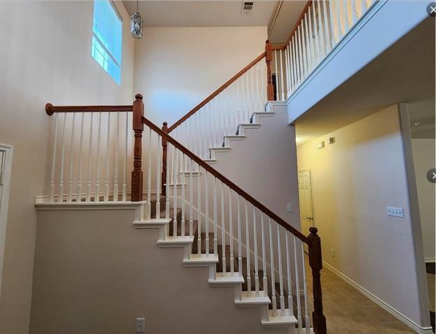 Building Photo - 1632 Lake Travis Dr