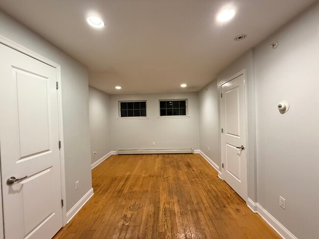 Foto del edificio - 1000 E 35th St