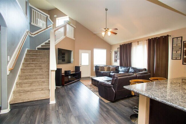 Foto del edificio - 19334 Golden Cactus Ln