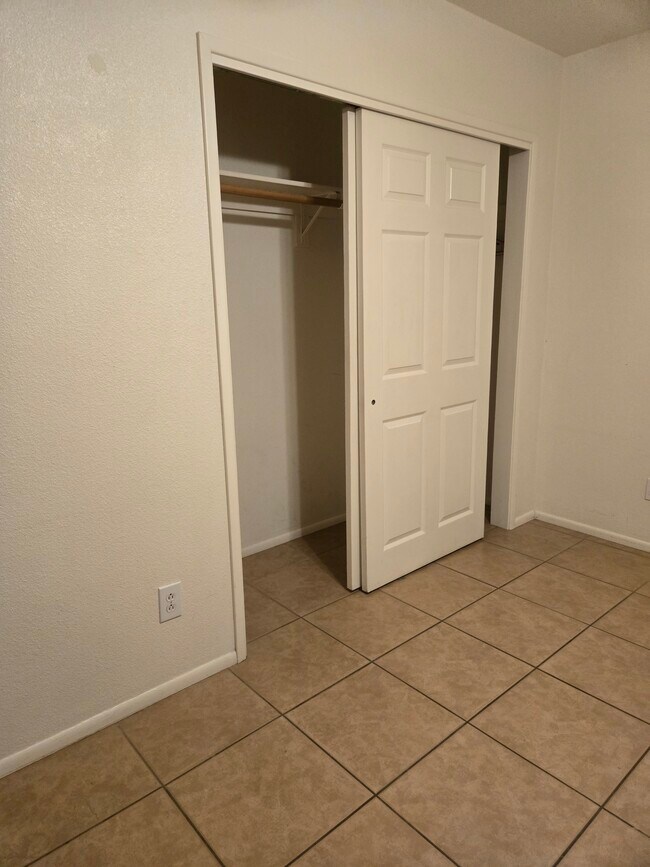 Foto del edificio - 709 N 8th St