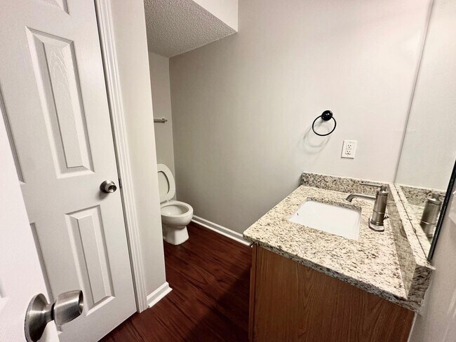 Building Photo - 3414 Summerfield Ridge Ln