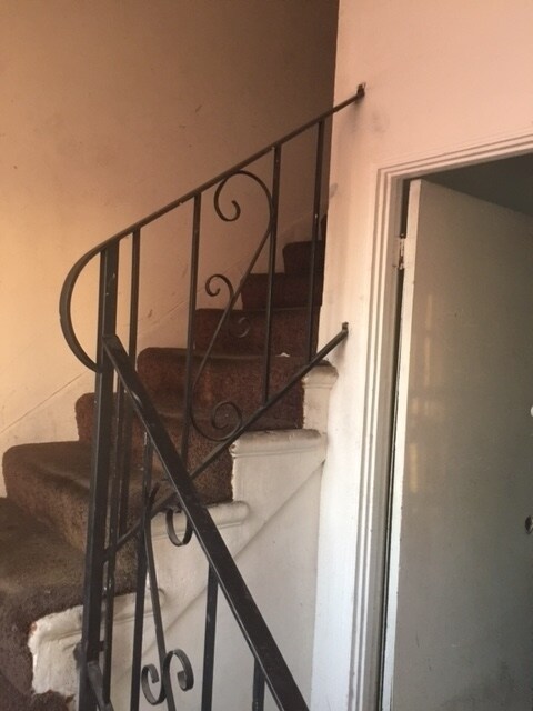 Building Photo - 10971 San Vincente Ave