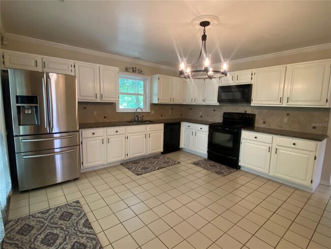 Building Photo - 503 Lake Charm Ct