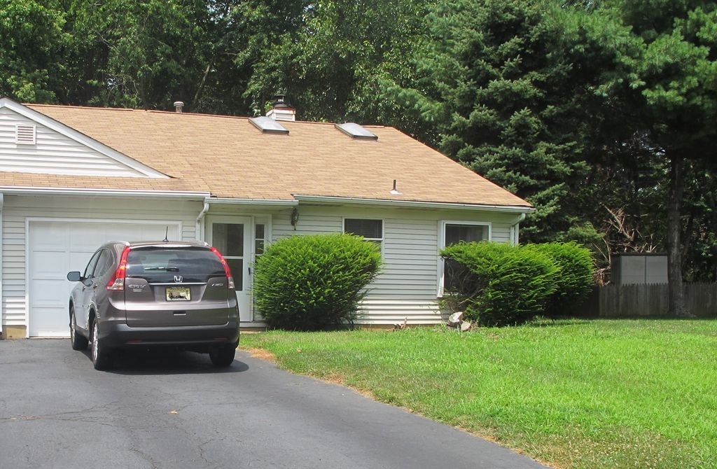 Exterior - 7 Wyndmoor Dr