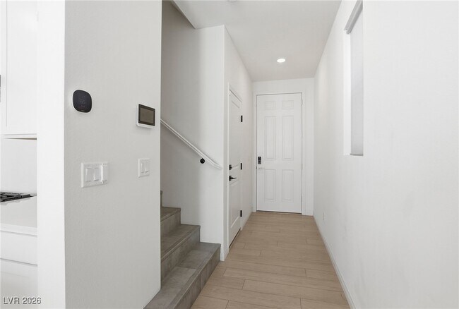 Foto del edificio - 7205 Copper Grove Ave