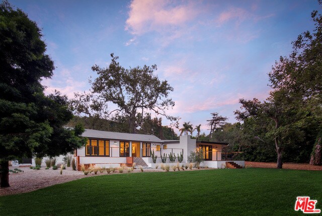Building Photo - 6316 Busch Dr