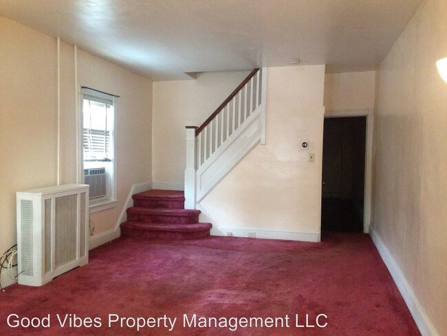 Building Photo - 3 br, 1 bath House - 239 Federal St