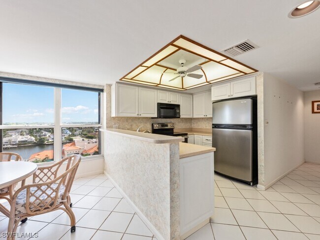 Foto del edificio - 4451 Gulf Shore Blvd N