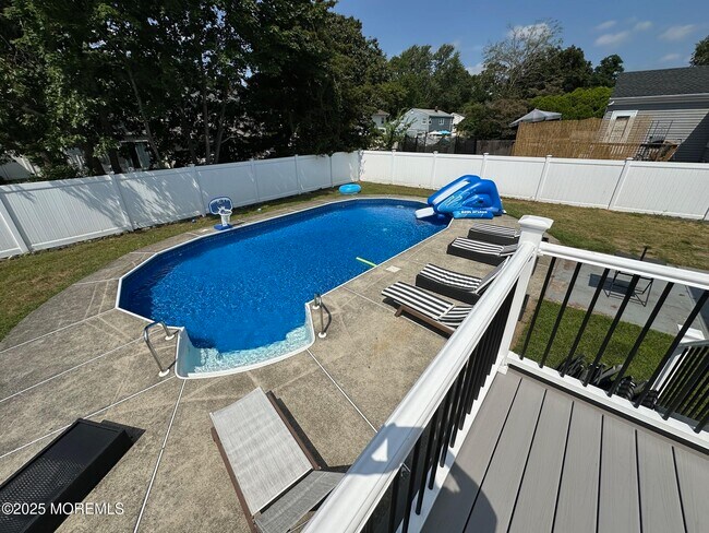 Foto del edificio - 18 Branch Rd