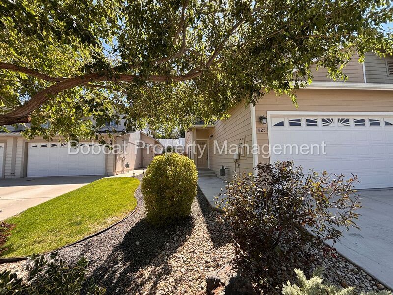 Foto principal - 825 Cassidy Ct
