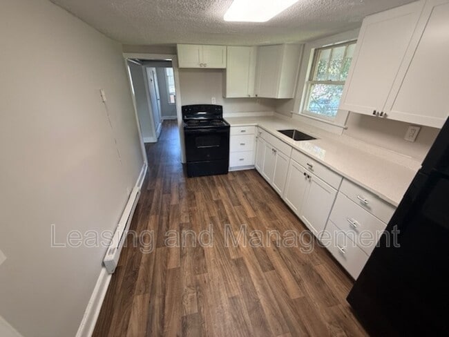 Photo - 1906 Delmar St Apartment