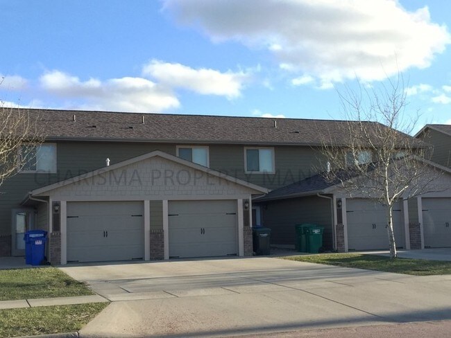 Building Photo - 4232 N Jans Dr